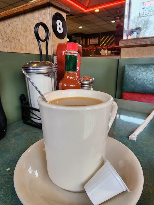 Ellie's Diner Picture 5