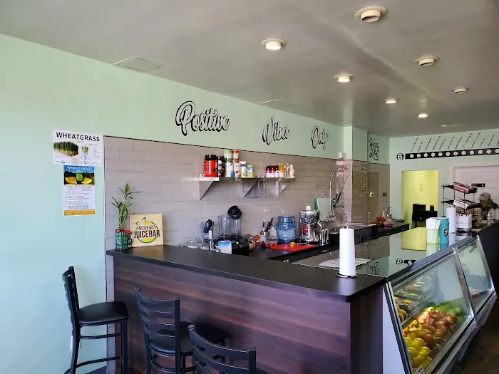Fresh Wey Juice Bar Picture 6