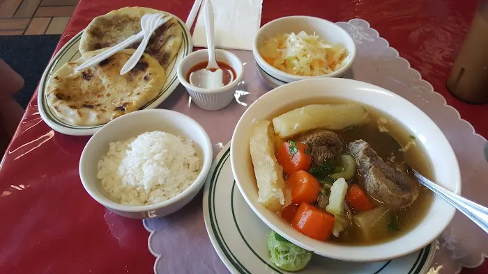 Pupuseria Salvadoreña Picture 8