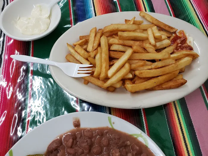 La Lupita Picture 9