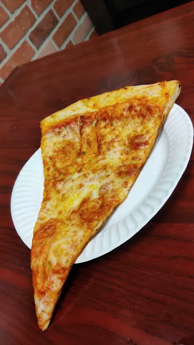 Lona's Pizza Picture 4