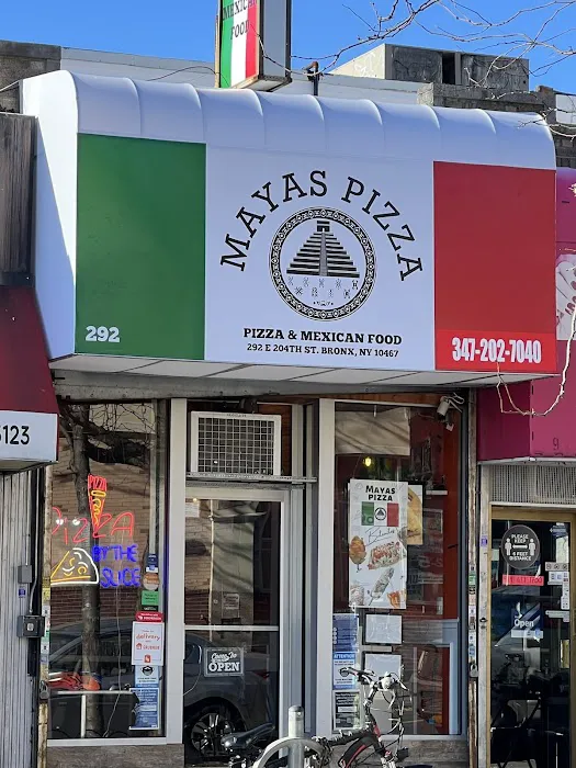Mayas Pizza Picture 7