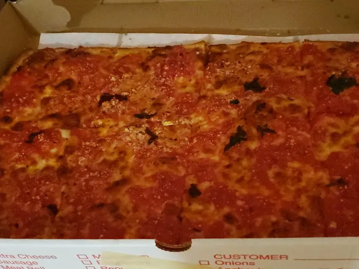 Luciano’s Pizza Picture 3