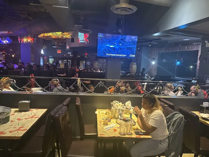 Hook & Reel Cajun Seafood & Bar Picture 3