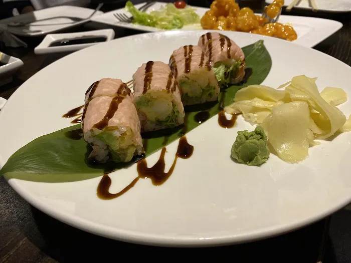 Lin’s Asian Cuisine Picture 2