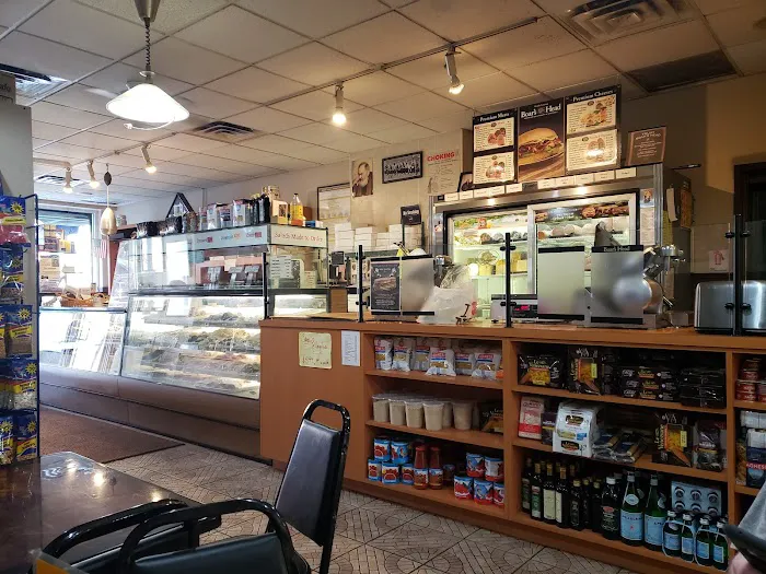 Scaglione Brothers Bakery & Deli Picture 2