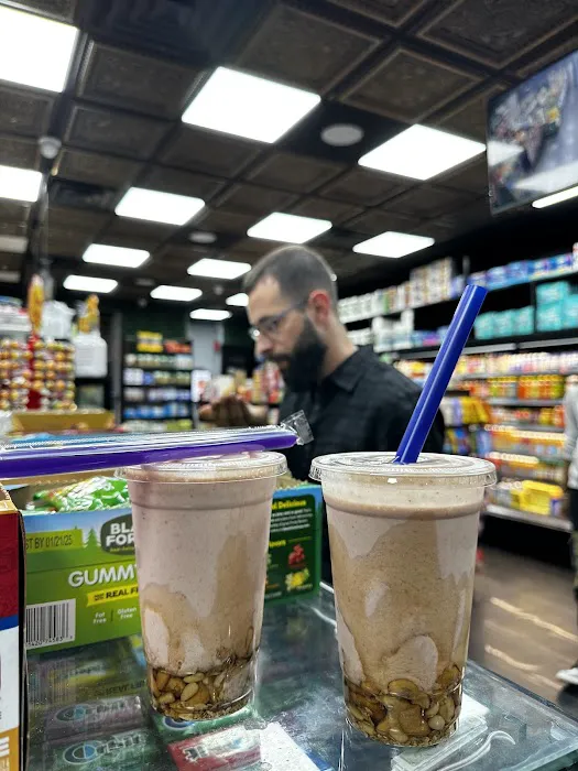 Green Apple deli Picture 6