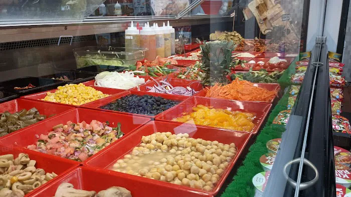 Green Apple deli Picture 8
