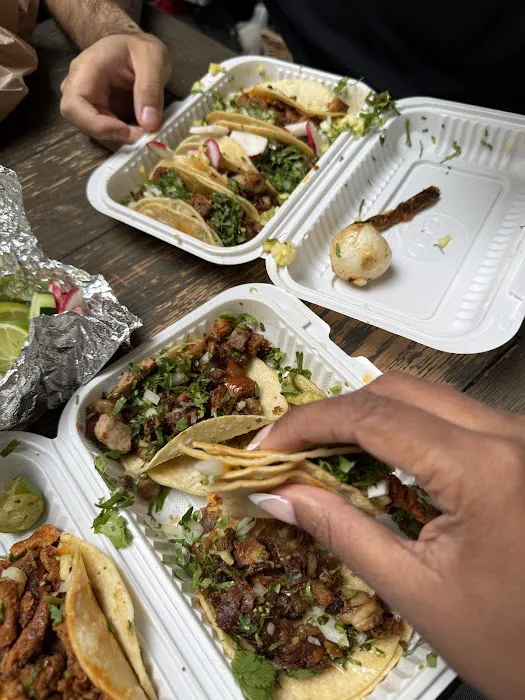Tacos El Bronco 2 Picture 6