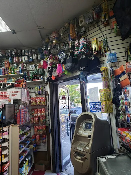 Neill Gourmet Deli Picture 1