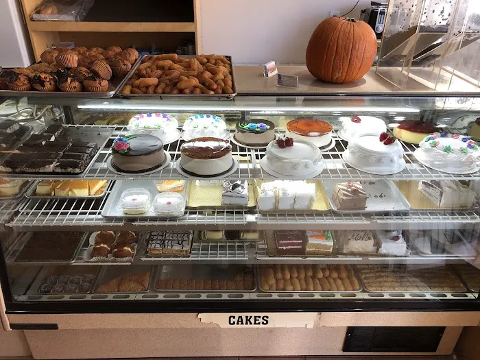 Ana's Bakery & Cafe Picture 2