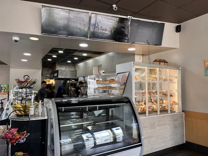 Bagels and Cream Picture 1
