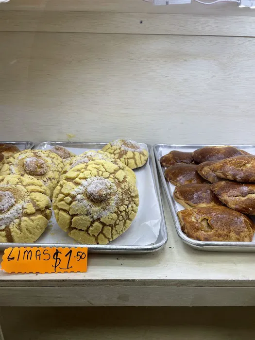 La Diana Bakery Picture 8