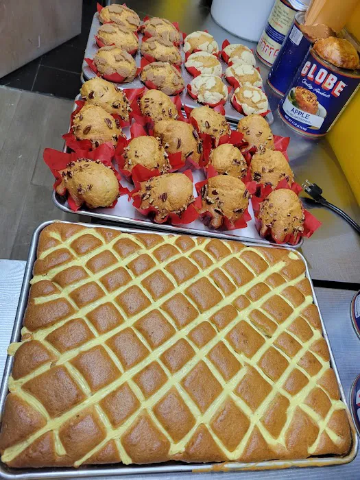 La Diana Bakery Picture 10