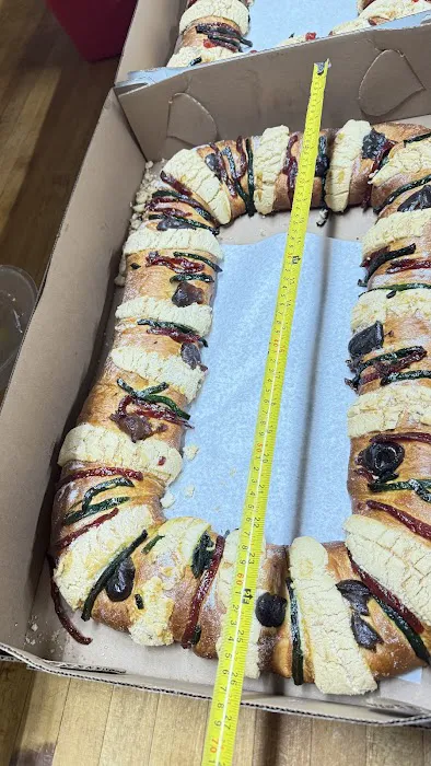 La Diana Bakery Picture 9