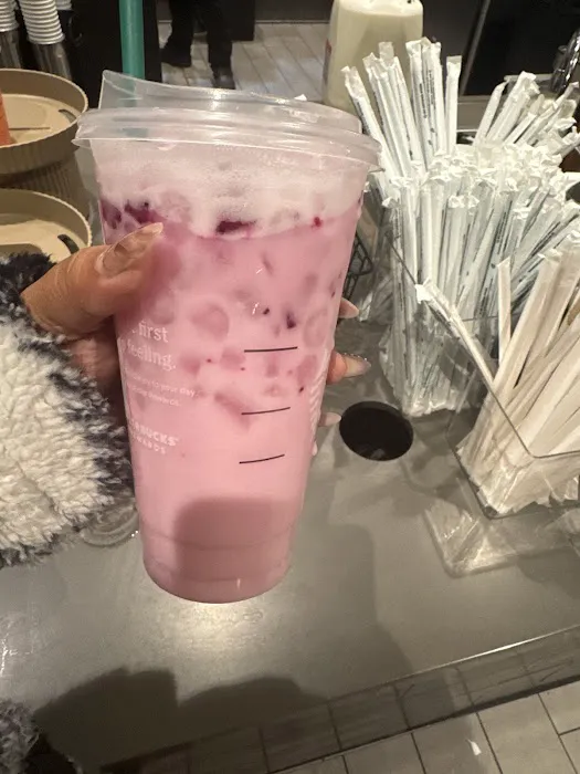 Starbucks Picture 6