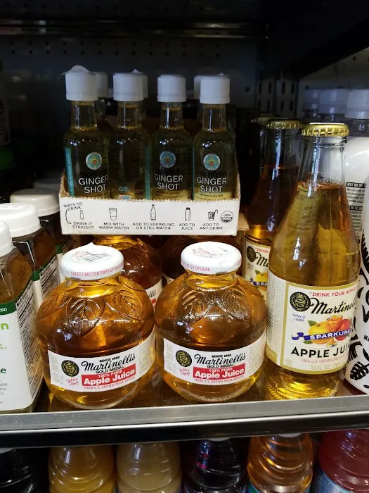 Brooklyn's Natural Deli Picture 3