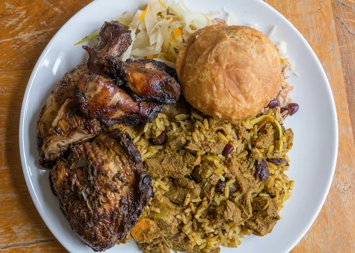 M&P Caribbean Delight - Patty Shop Picture 10