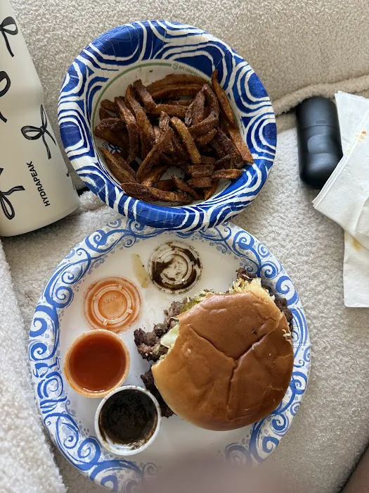 Rogers Burgers Picture 10