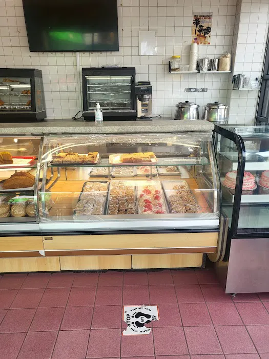 Back Home Bakery Picture 2