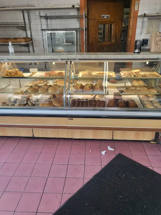 Back Home Bakery Picture 6