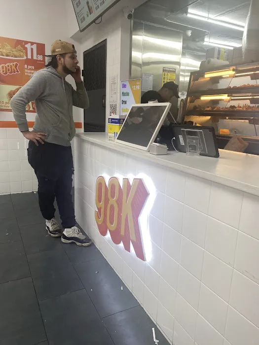 98K Chicken & Burgers Picture 7