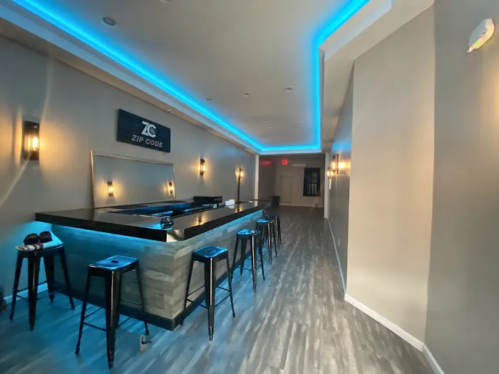Zip Code Lounge Picture 5