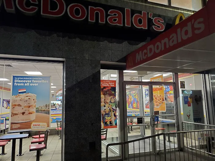 McDonald's Picture 8