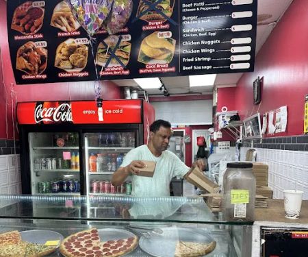 R-1 99u00a2 Hot Pizza