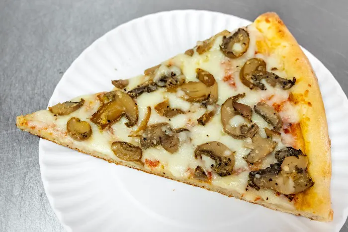 R-1 99¢ Hot Pizza Picture 2
