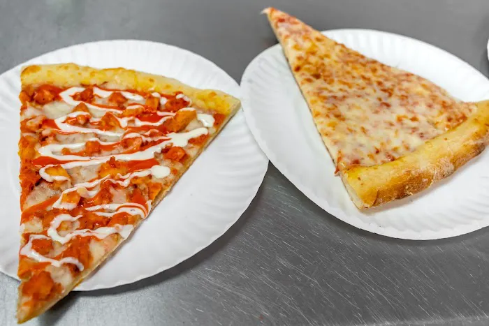 R-1 99¢ Hot Pizza Picture 3