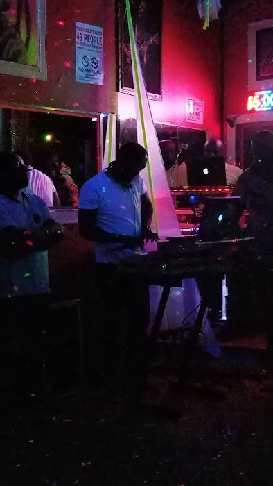Club Caribbean American Picture 5