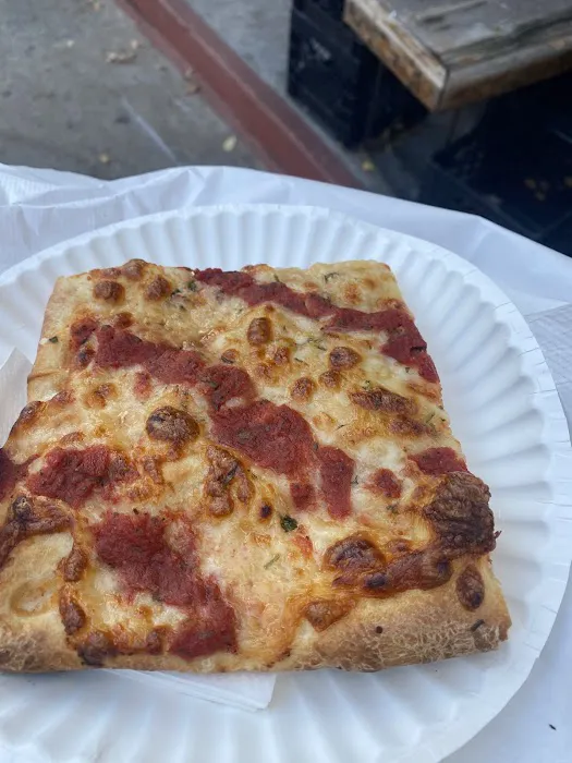 Bene pizza Picture 4