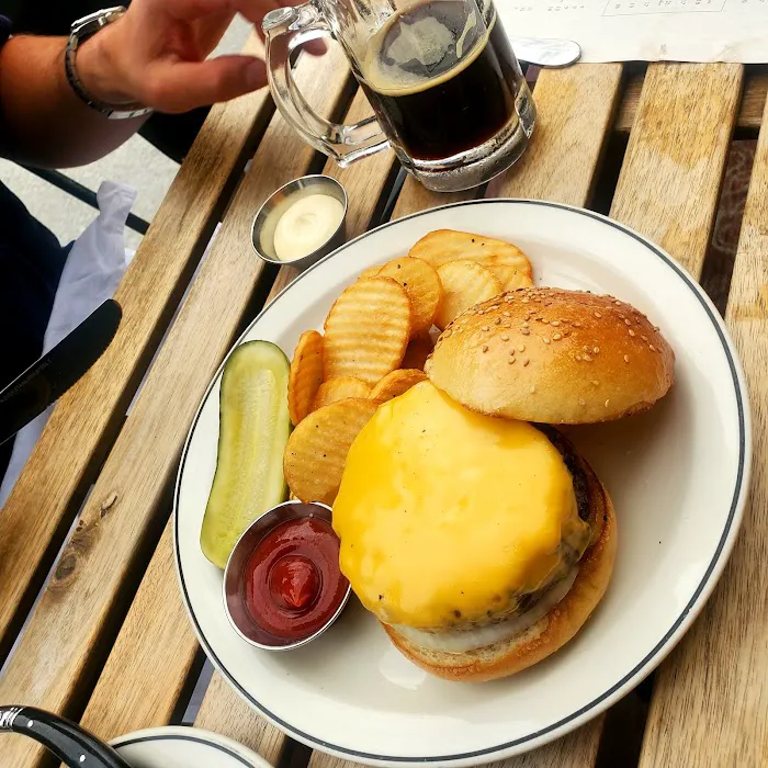 Red Hook Tavern Picture 10