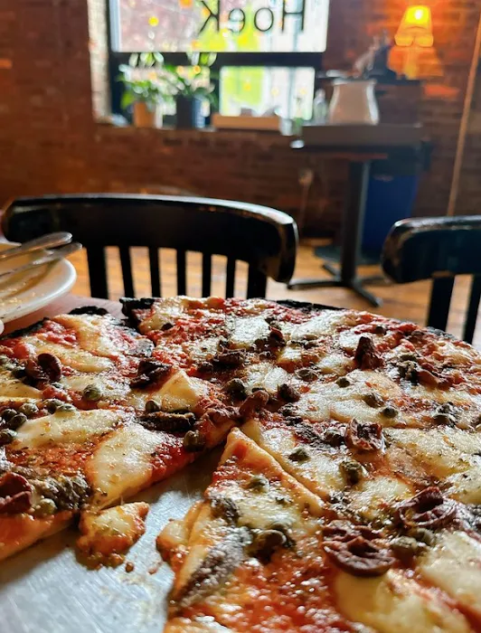 Hoek Pizza Picture 1
