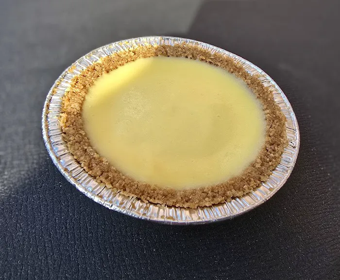 Steve's Authentic Key Lime Pie Picture 10