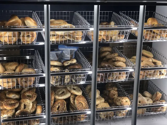 Queens Bagels & Delicatessen Picture 10