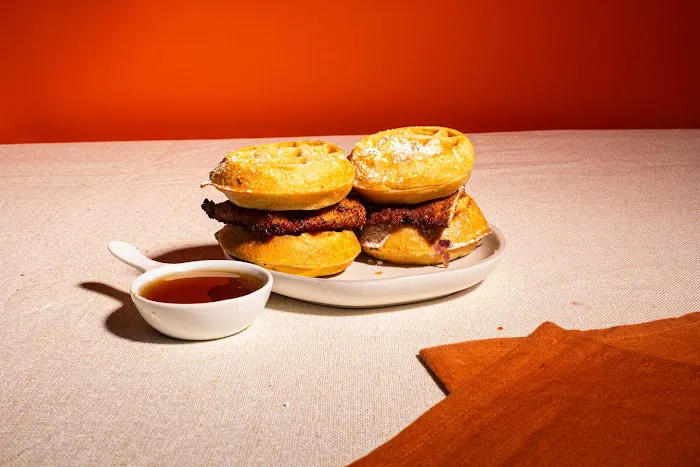 Queens Bagels & Delicatessen Picture 2