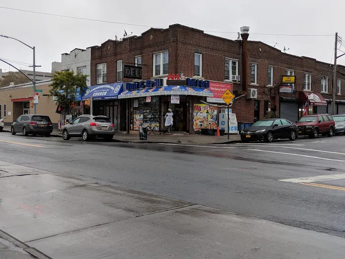 AM Deli & Grill Picture 1