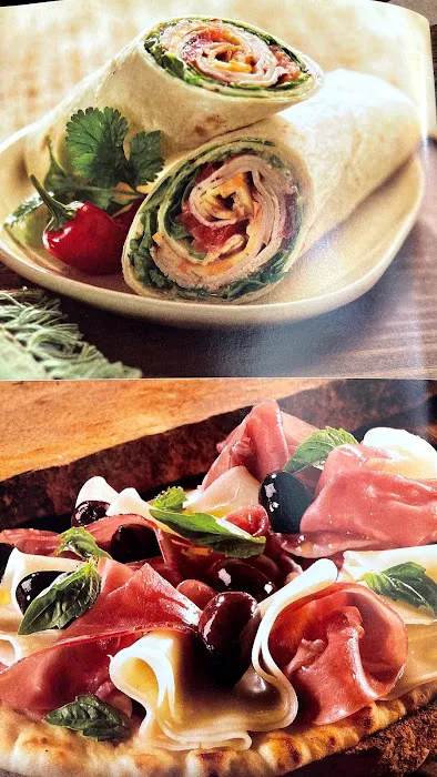 Johnny Deli & Grocery Inc Picture 4