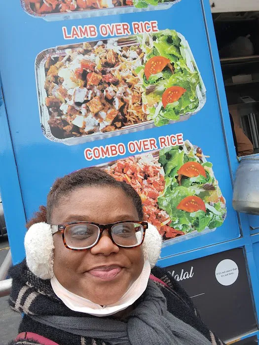 Fatima's Halal Food Picture 10