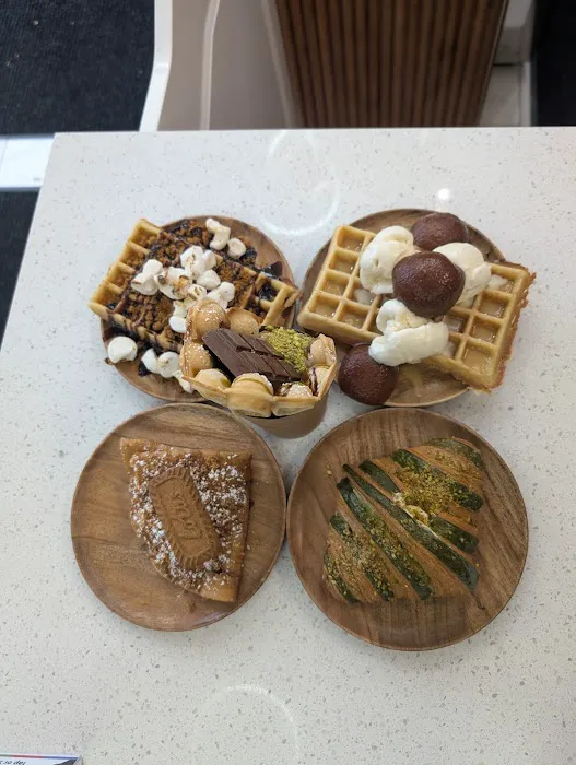 Suga & Co Picture 4