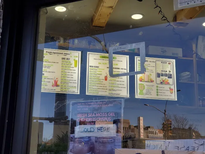 Go Detox Juice Bar & Grill Picture 2