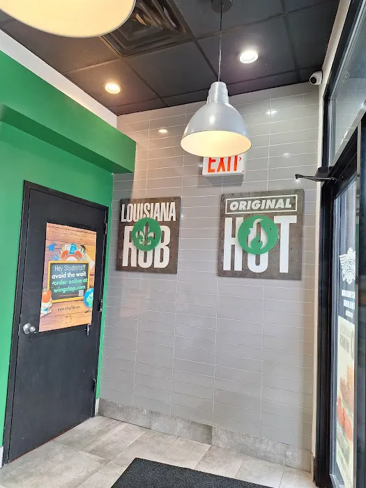 Wingstop Picture 2