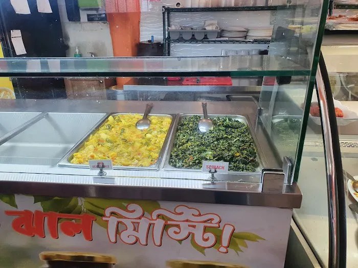 Motin Sweets & Masala Picture 10