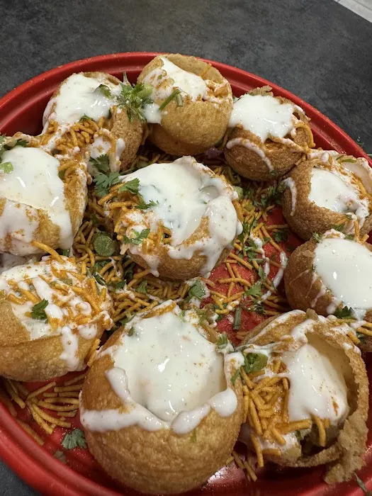 Tong Restaurant টং রেষ্টুরেন্ট Picture 7