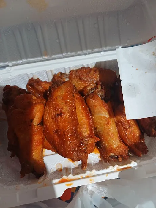 Atomic Wings Picture 10