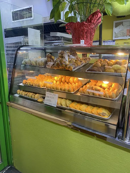 Sybil's Bakery & Restaurant Picture 8