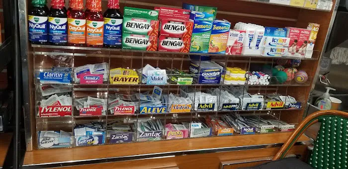 Halal Deli Grocery Picture 7