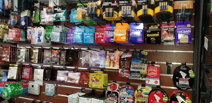 Halal Deli Grocery Picture 5